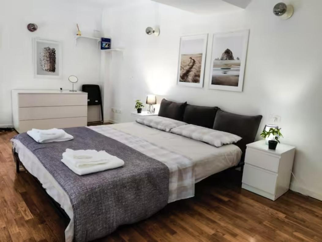 Accogliente Loft In Palazzo Storico Centrale 볼로냐 외부 사진